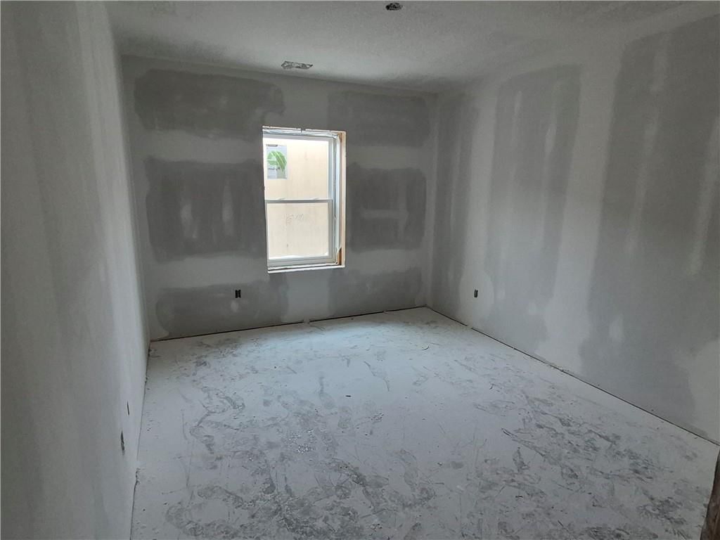 4925 146th Street — photo 18