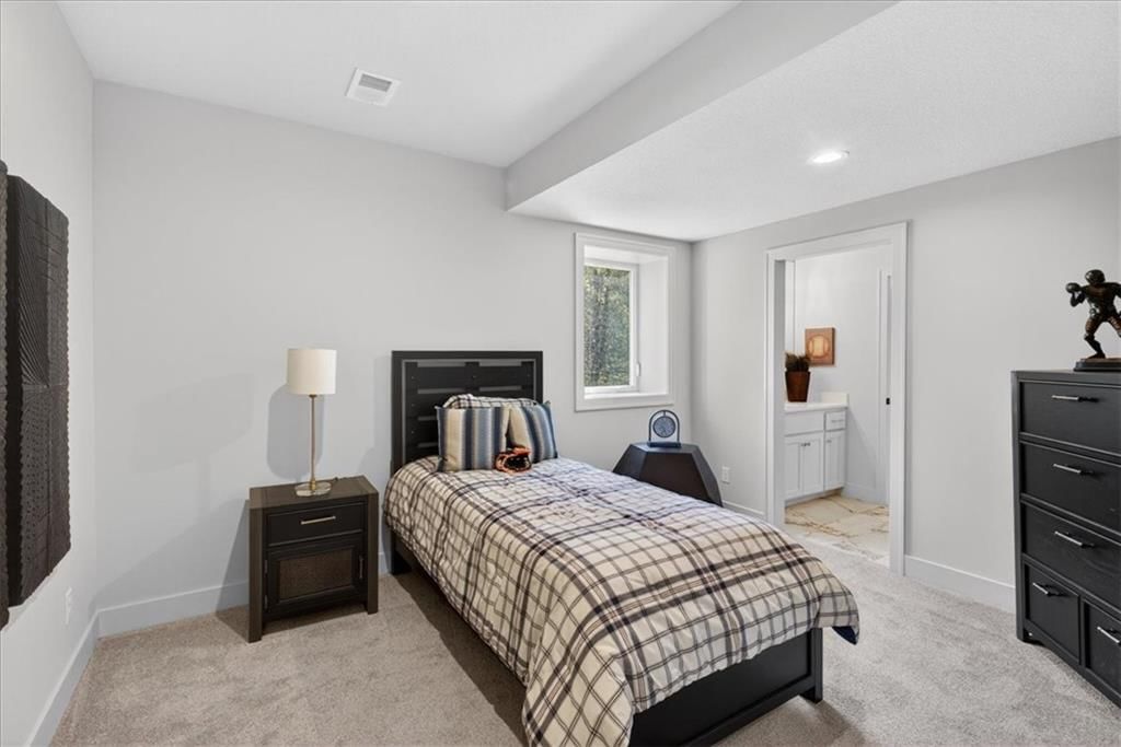 7003 N Polk Avenue — photo 49
