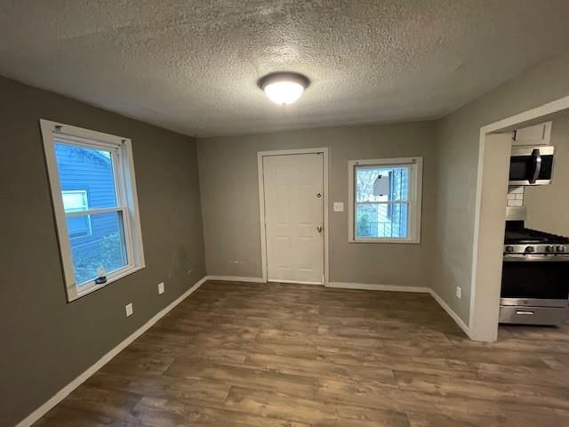 805 S HARDY Avenue — photo 2
