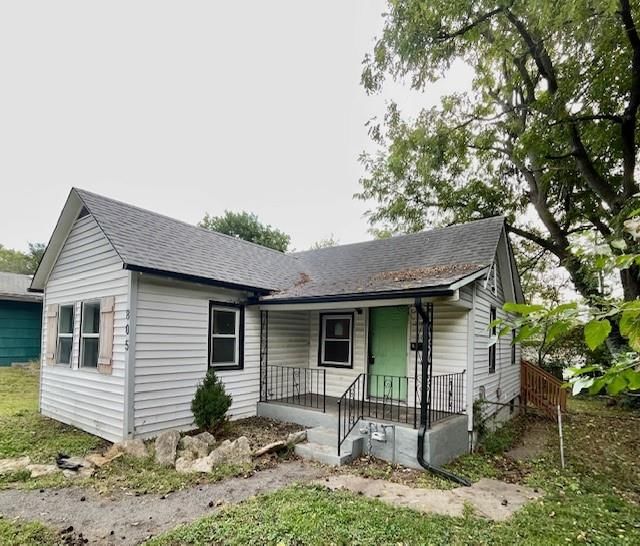 805 S HARDY Avenue — photo 27
