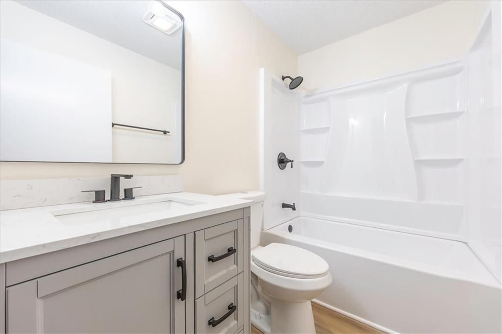 11312 E 59th Street — photo 17