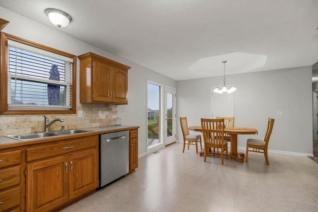 Photo 9 of 30 - 8002 NE 107th Street