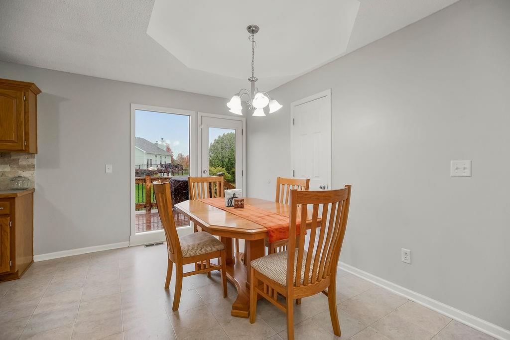 Photo 11 of 30 - 8002 NE 107th Street