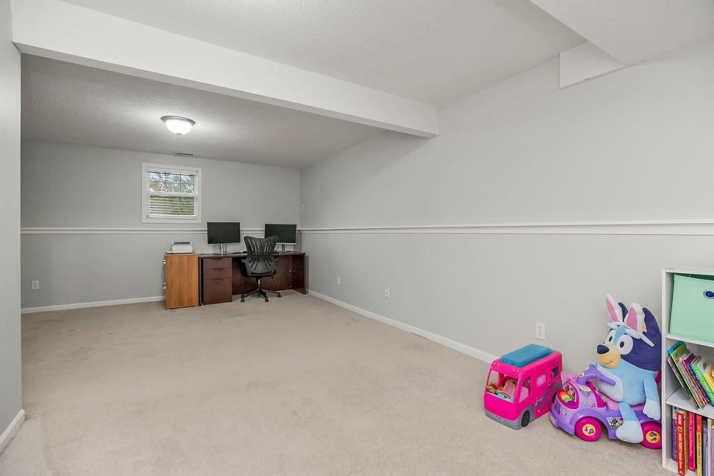 Photo 25 of 30 - 8002 NE 107th Street