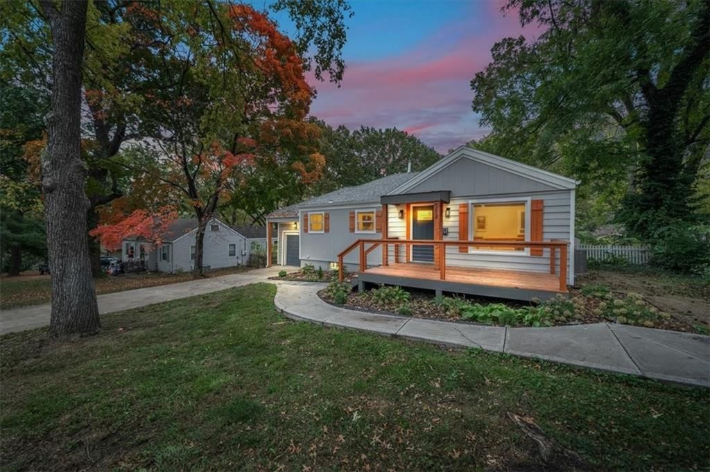 6213 Terrydale Street, Merriam, KS
