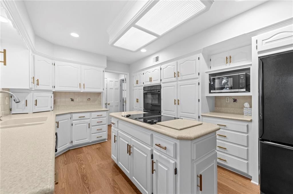 4102 NW 75th Street — photo 12