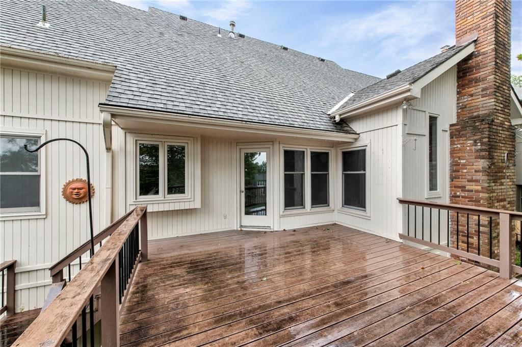 4102 NW 75th Street — photo 35