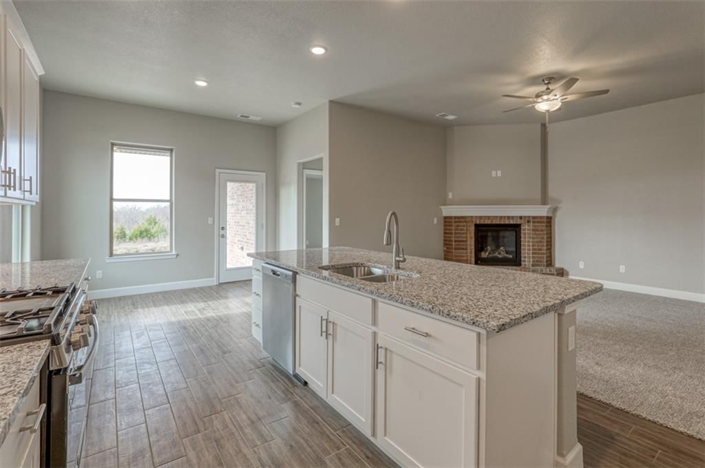 26571 W 83rd Terrace — photo 9