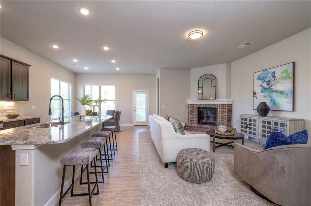 26563 W 83rd Terrace — photo 6