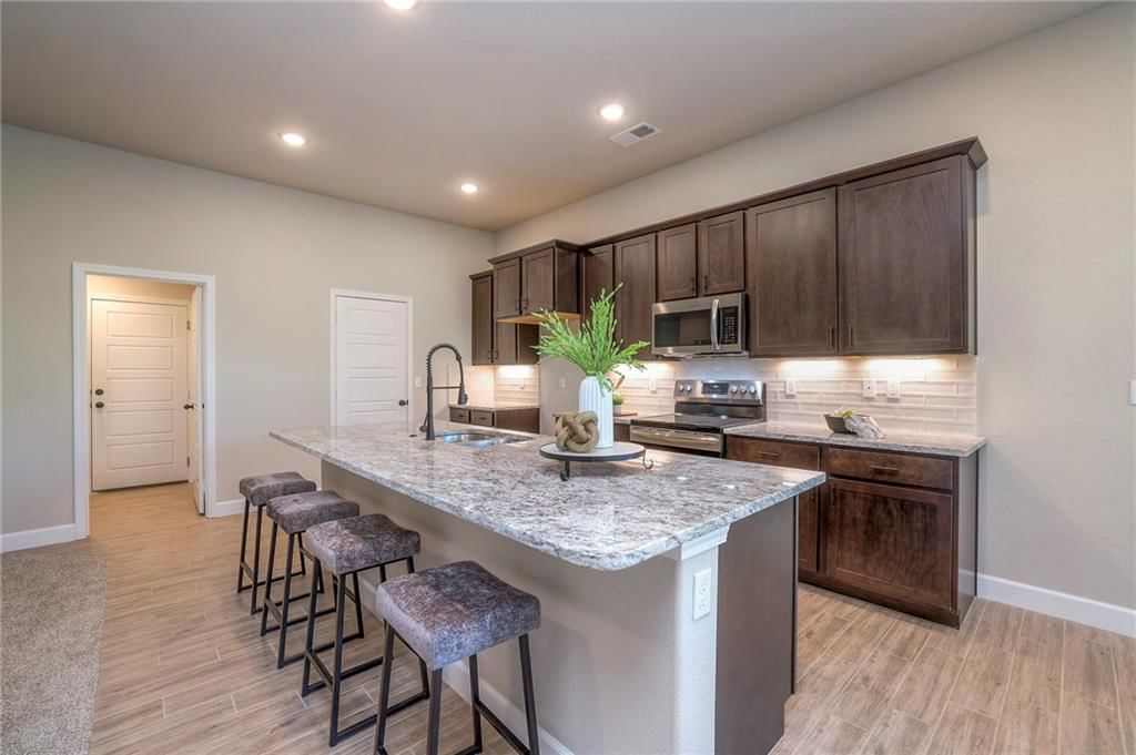 26563 W 83rd Terrace — photo 10