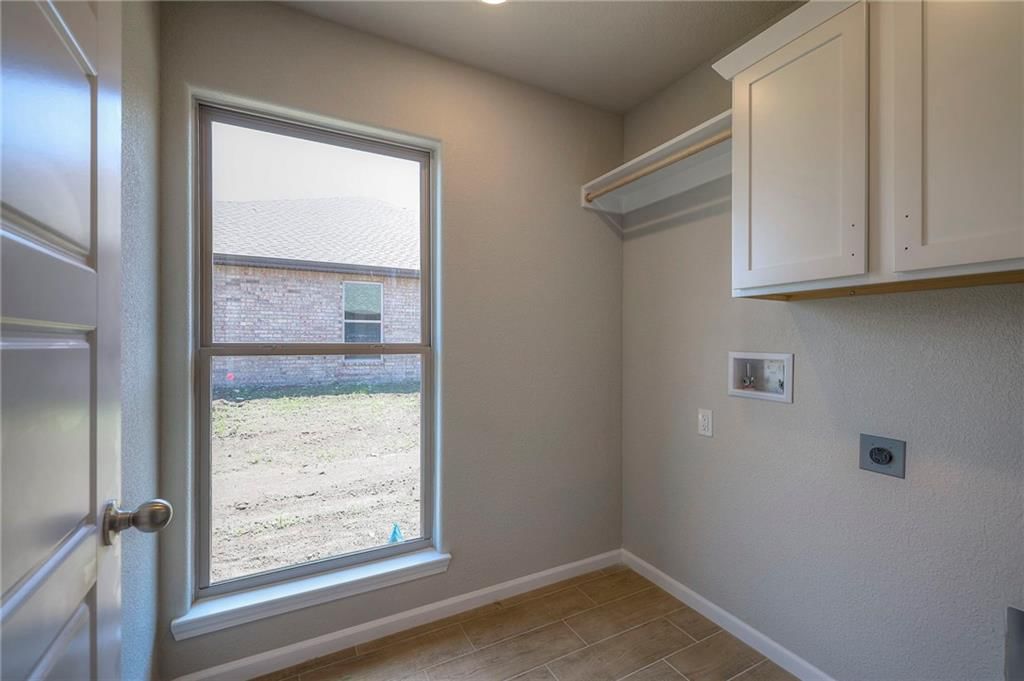 25481 W 84th Terrace — photo 37