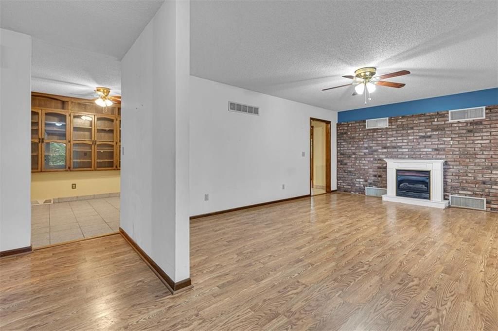 16211 Kountryridge Drive — photo 13