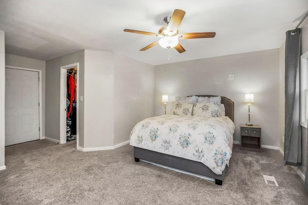 8936 Oak Street — photo 20