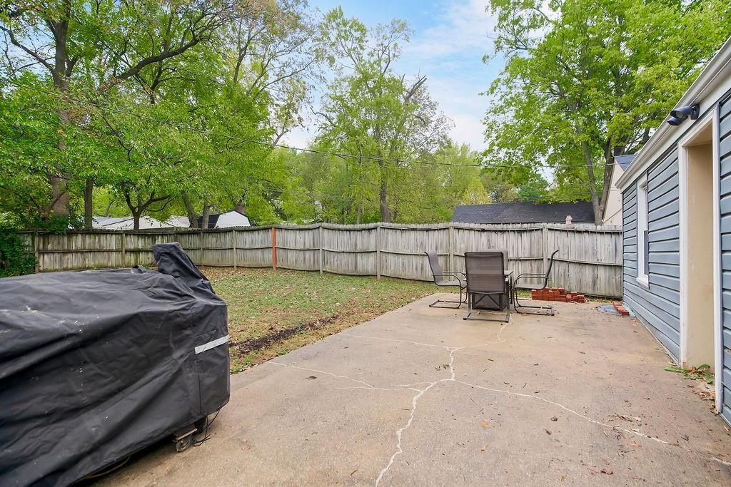 8936 Oak Street — photo 28