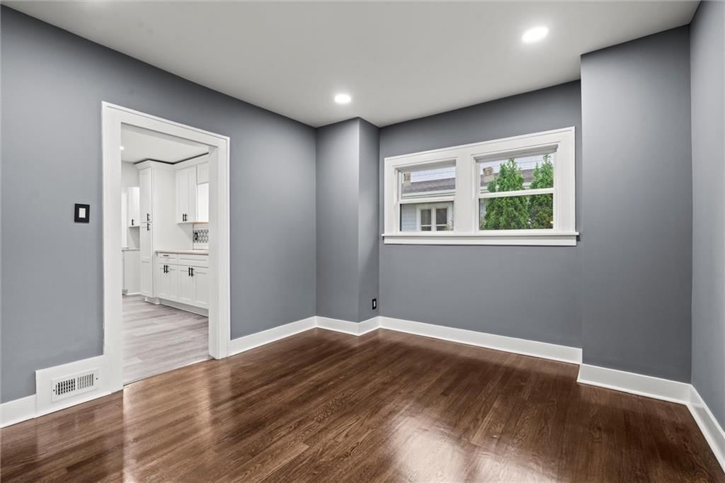 4324 Fisher Street — photo 13