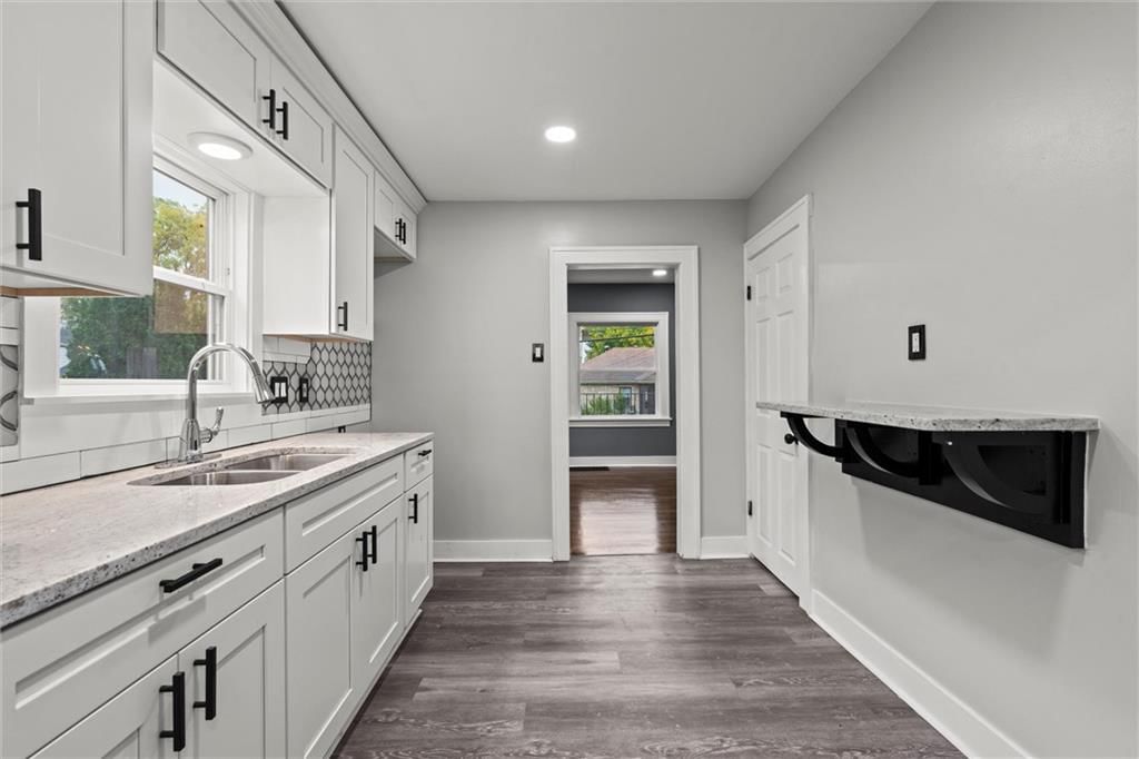 4324 Fisher Street — photo 20