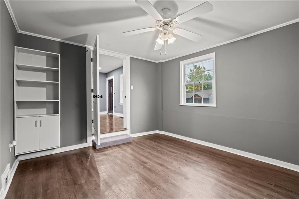 4324 Fisher Street — photo 31