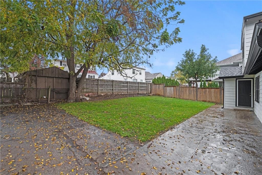 4324 Fisher Street — photo 41
