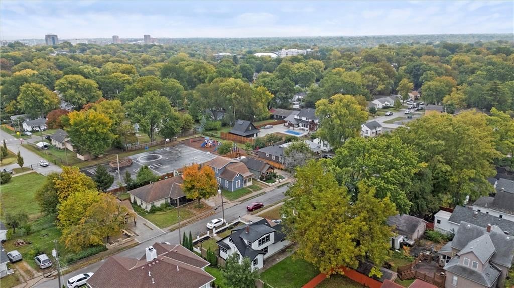 4324 Fisher Street — photo 45