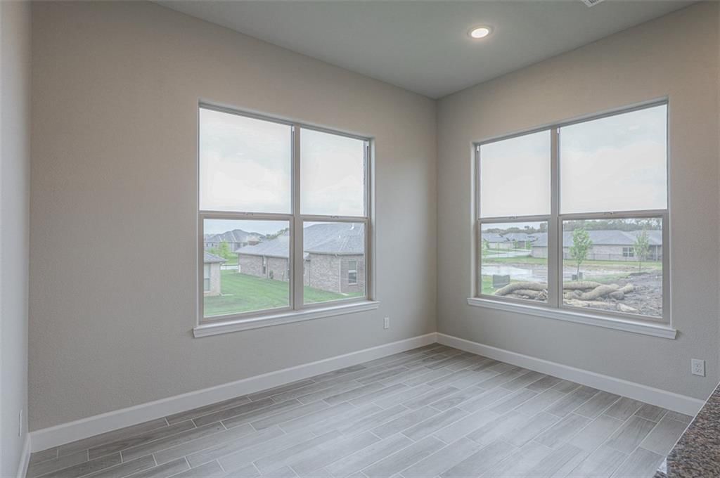 8368 Greentree Drive — photo 9