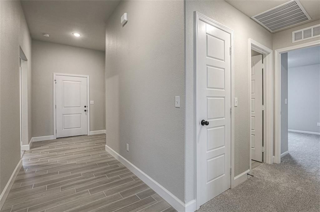 8368 Greentree Drive — photo 25