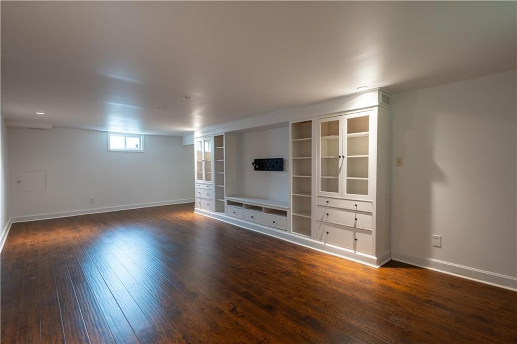 3711 E Colony Square — photo 33
