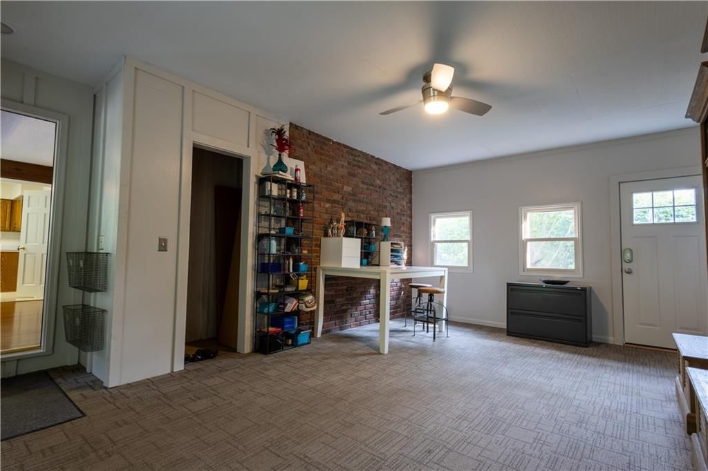 3711 E Colony Square — photo 39