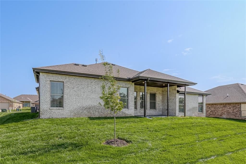 26544 W 83rd Terrace — photo 5