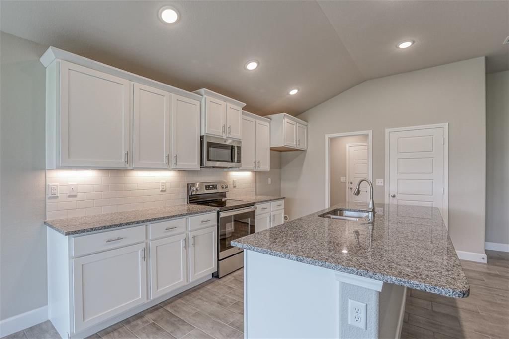 8357 Greentree Drive — photo 17