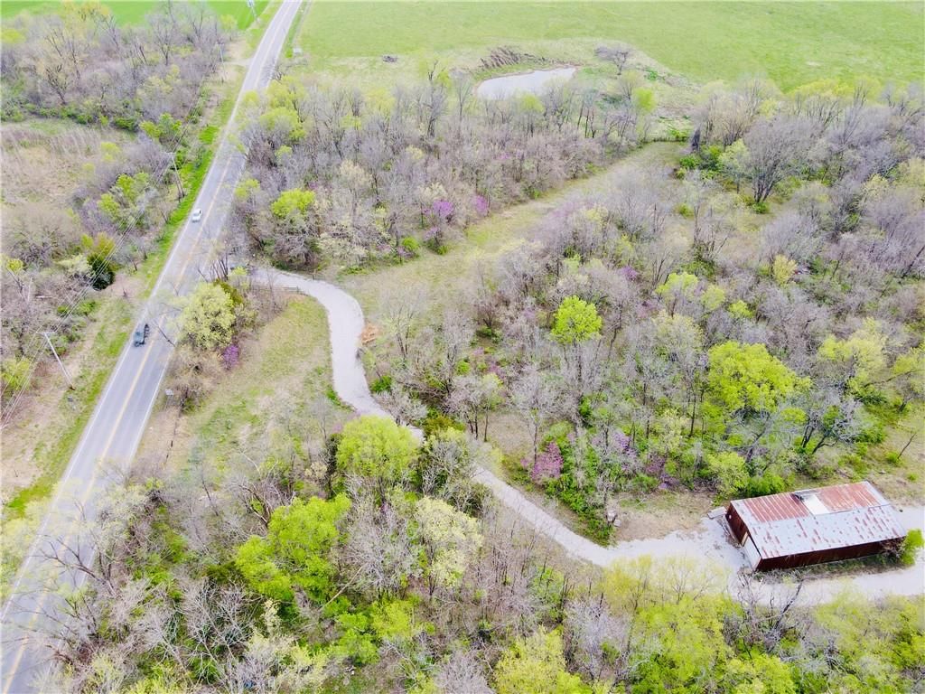 814 N BUCKNER TARSNEY Road — photo 5
