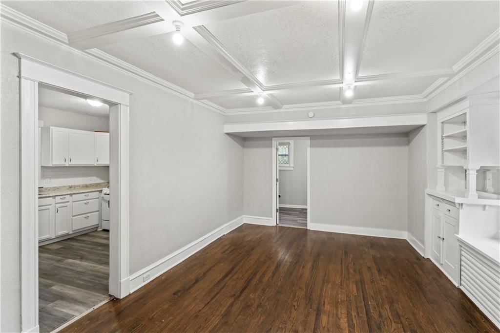 4235 Chestnut Avenue — photo 7