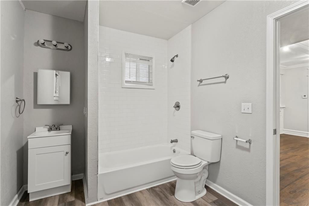 4235 Chestnut Avenue — photo 12