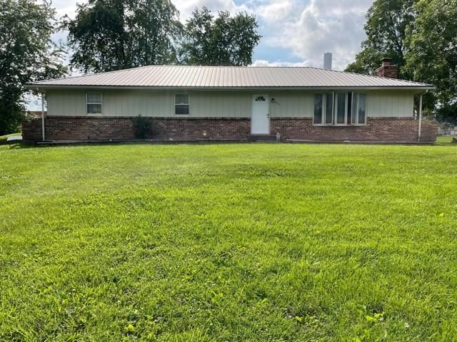 431 E Elm Street, Cowgill, MO