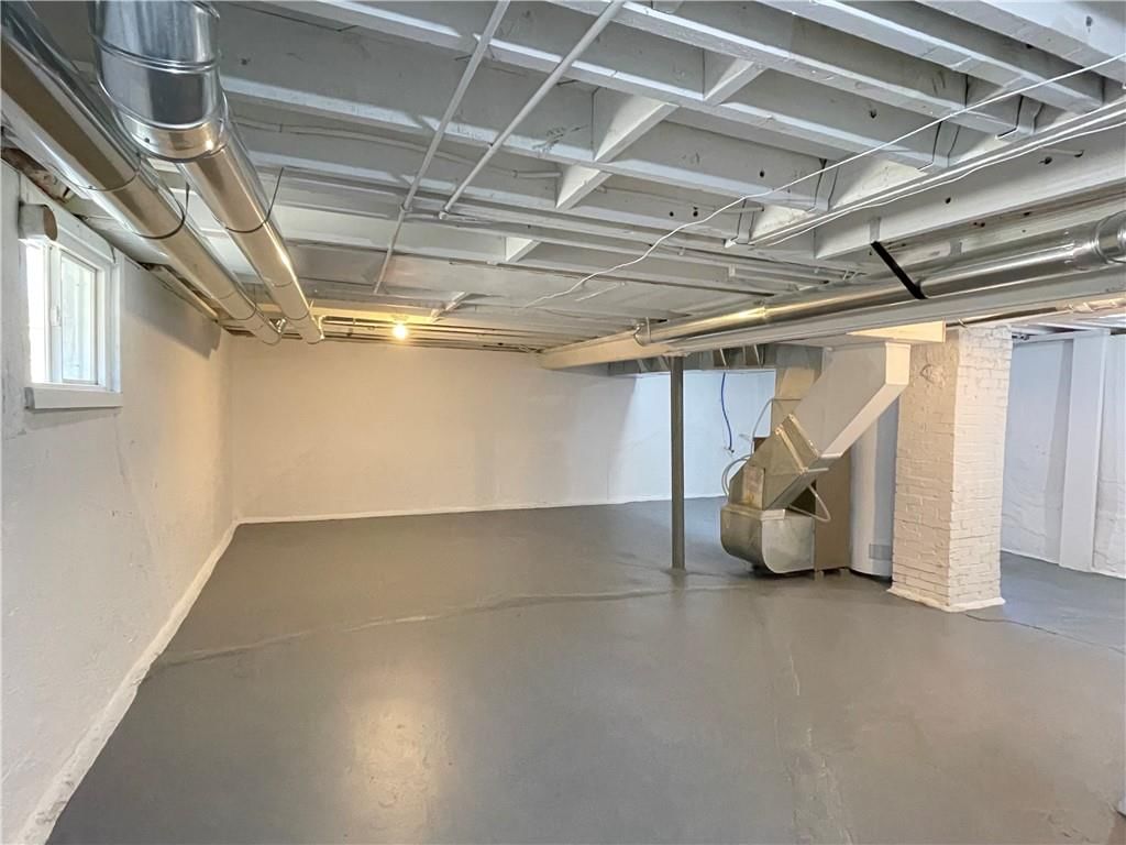 205 W 82nd Terrace — photo 19