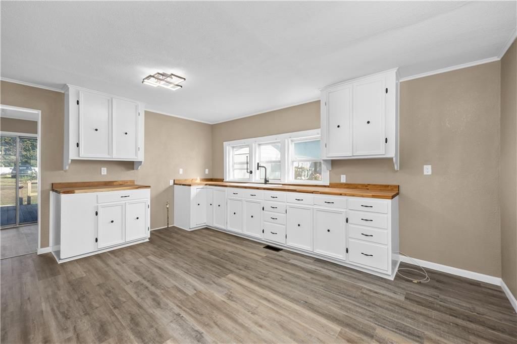708 Mill Street — photo 11