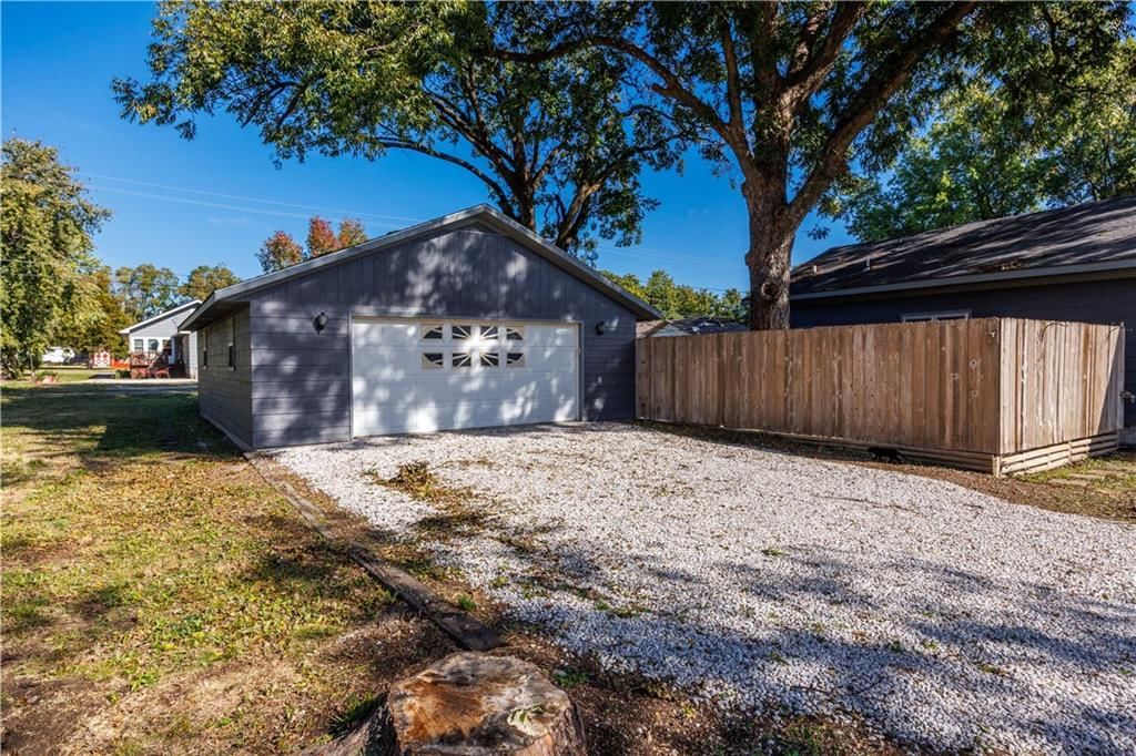708 Mill Street — photo 32