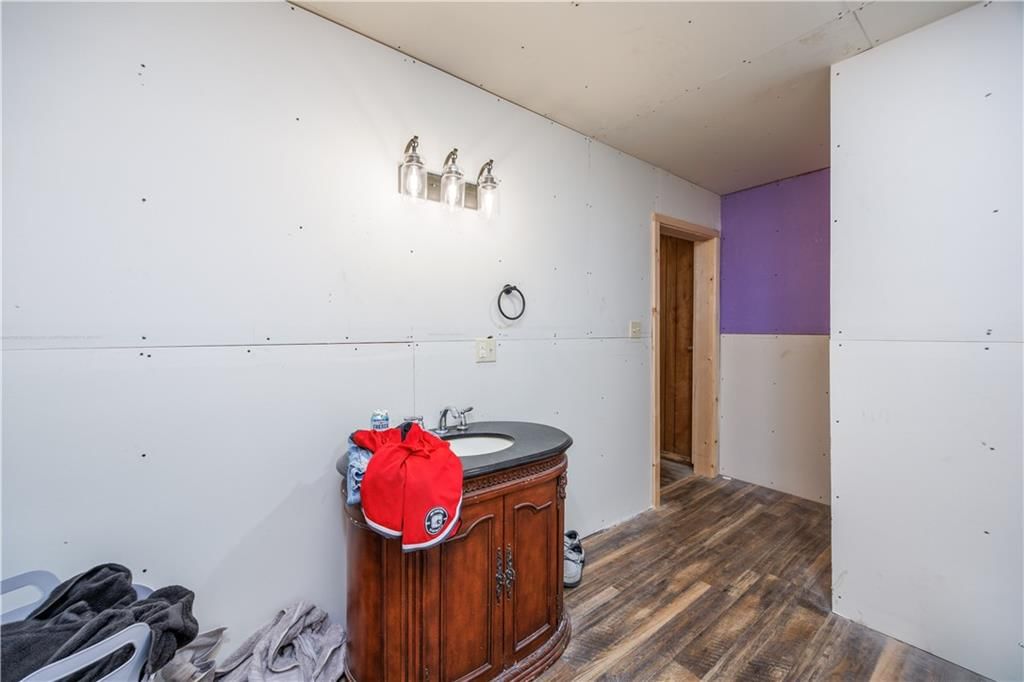 710 Iowa Street — photo 15