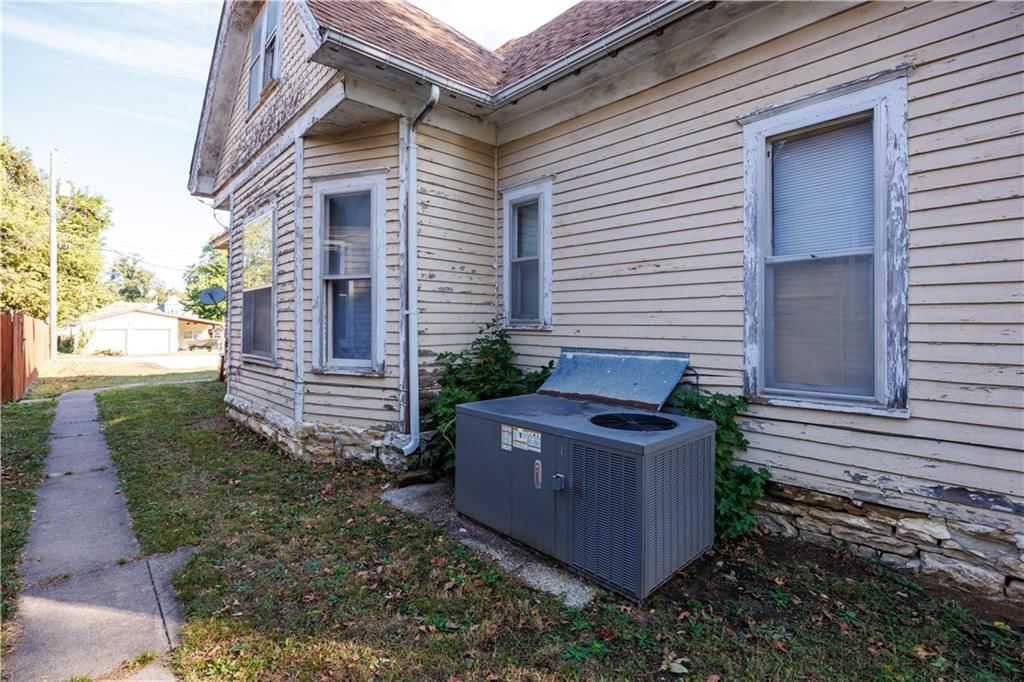 710 Iowa Street — photo 20