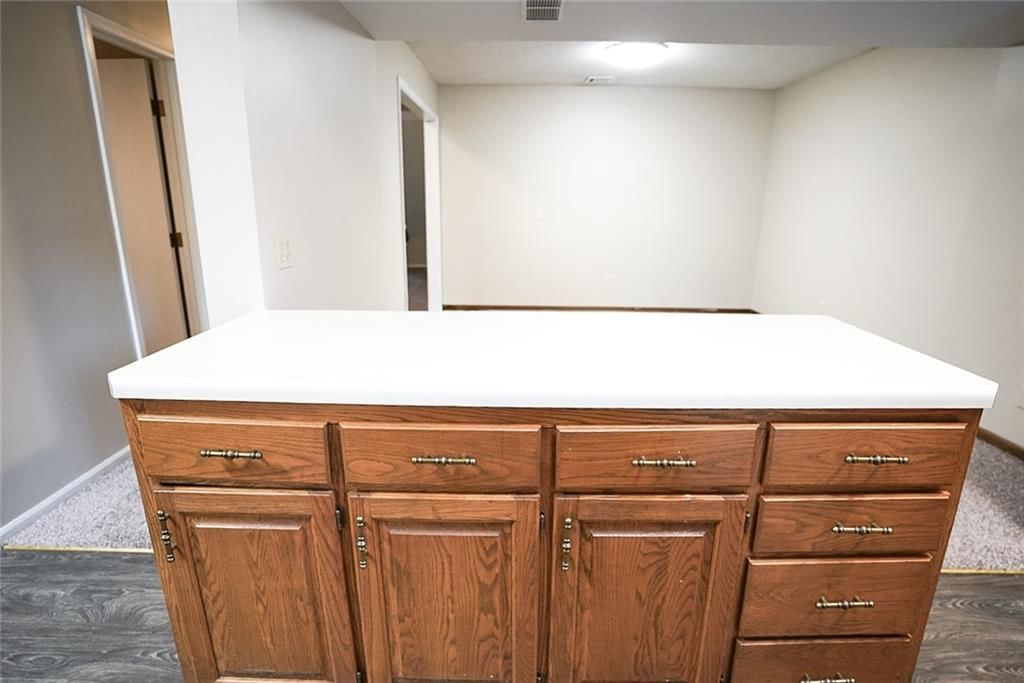 1328 N Harvey Drive — photo 10
