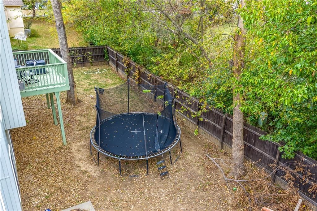 211 Westgate Circle — photo 5