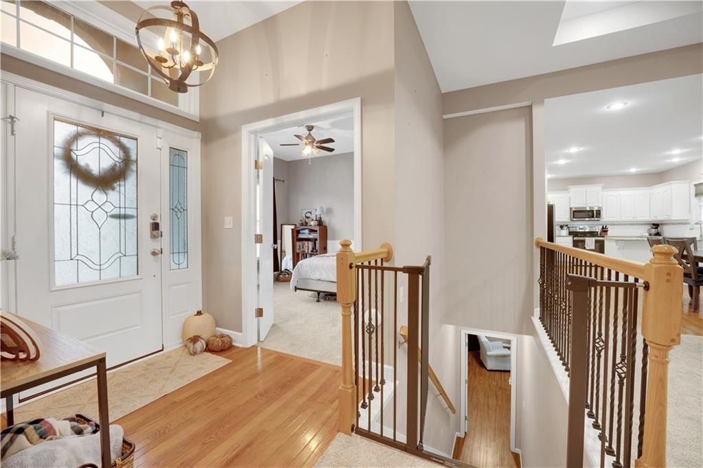 211 Westgate Circle — photo 10