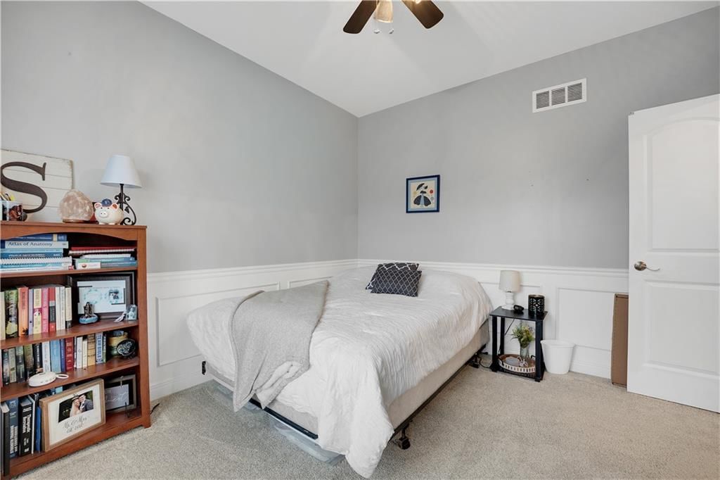 211 Westgate Circle — photo 16