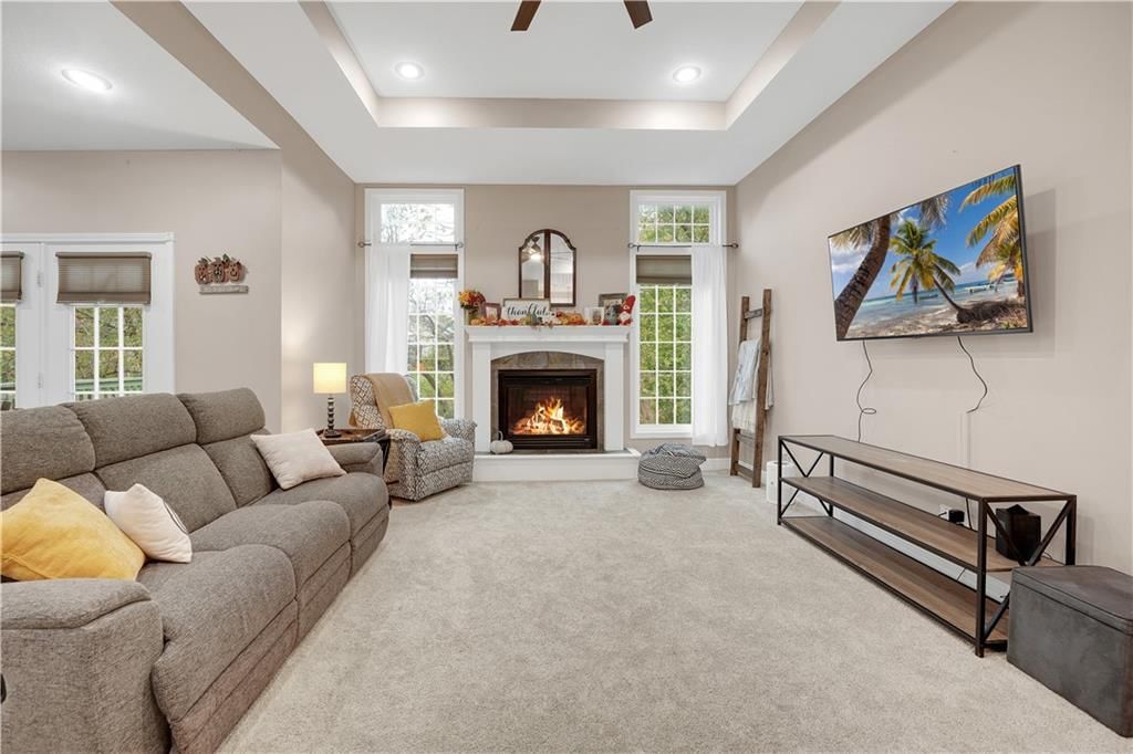 211 Westgate Circle — photo 31
