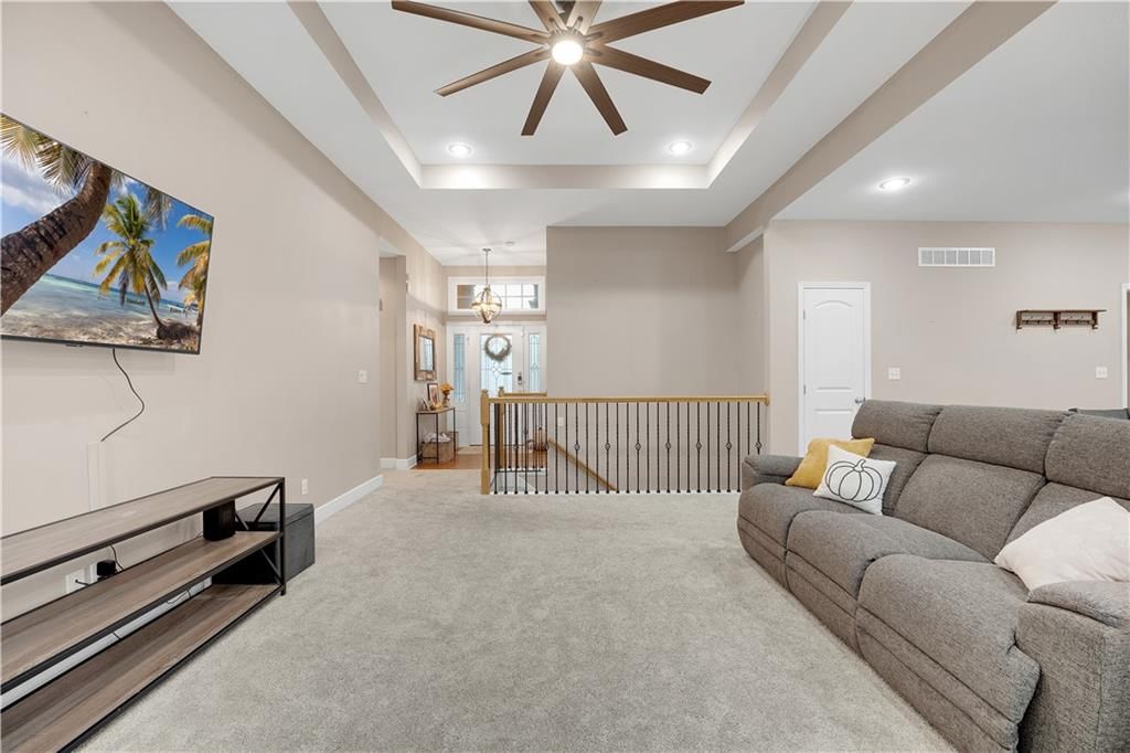 211 Westgate Circle — photo 35