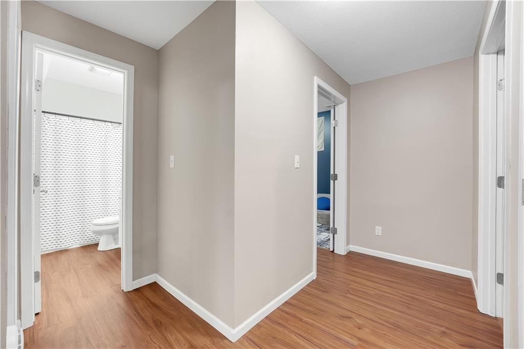 211 Westgate Circle — photo 62