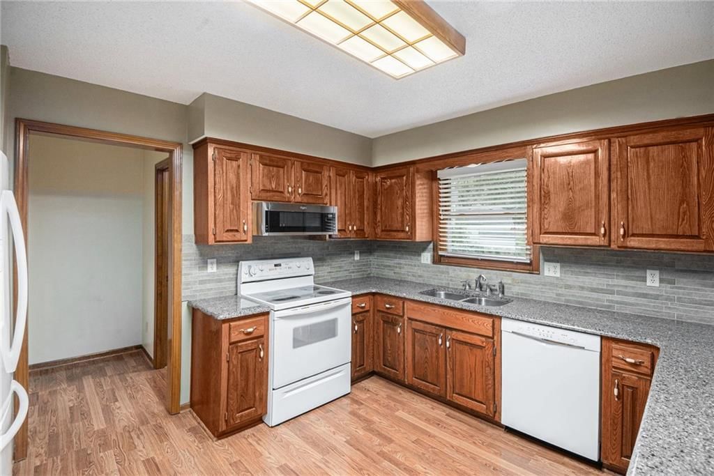 14805 S Brougham Drive — photo 5