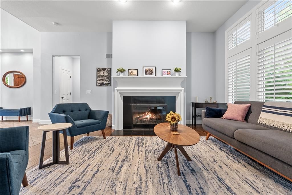 15064 Sherwood Street — photo 7