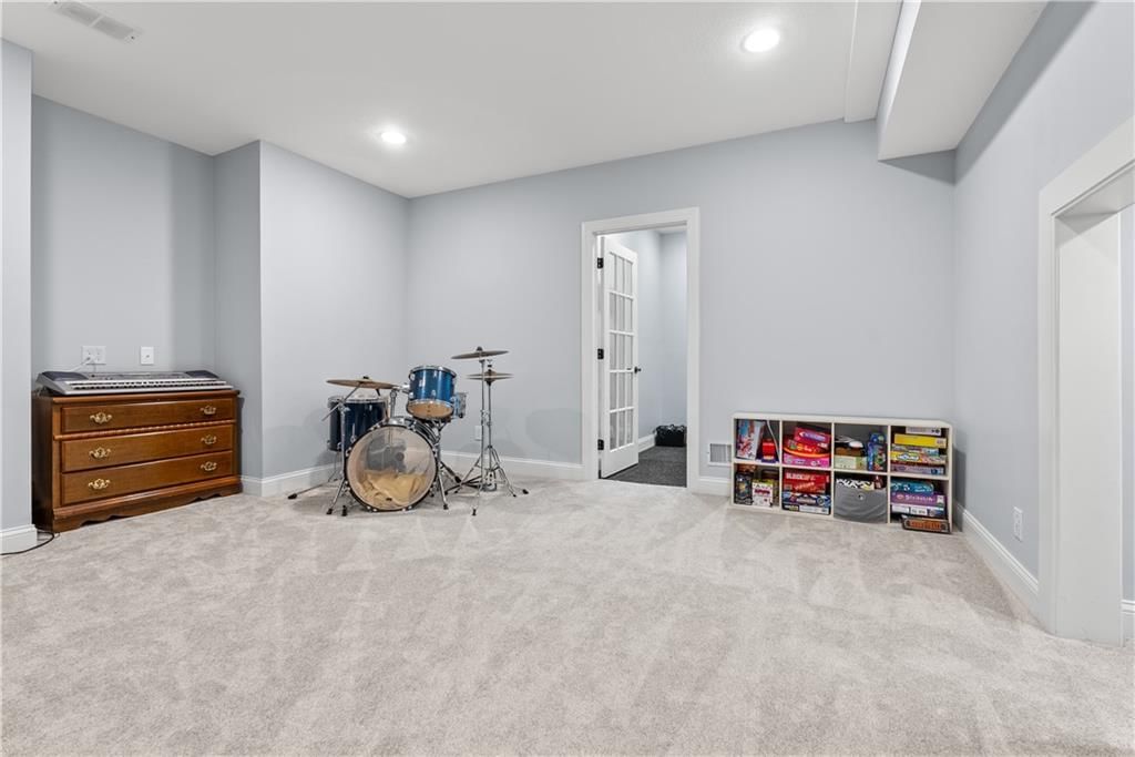 15064 Sherwood Street — photo 46