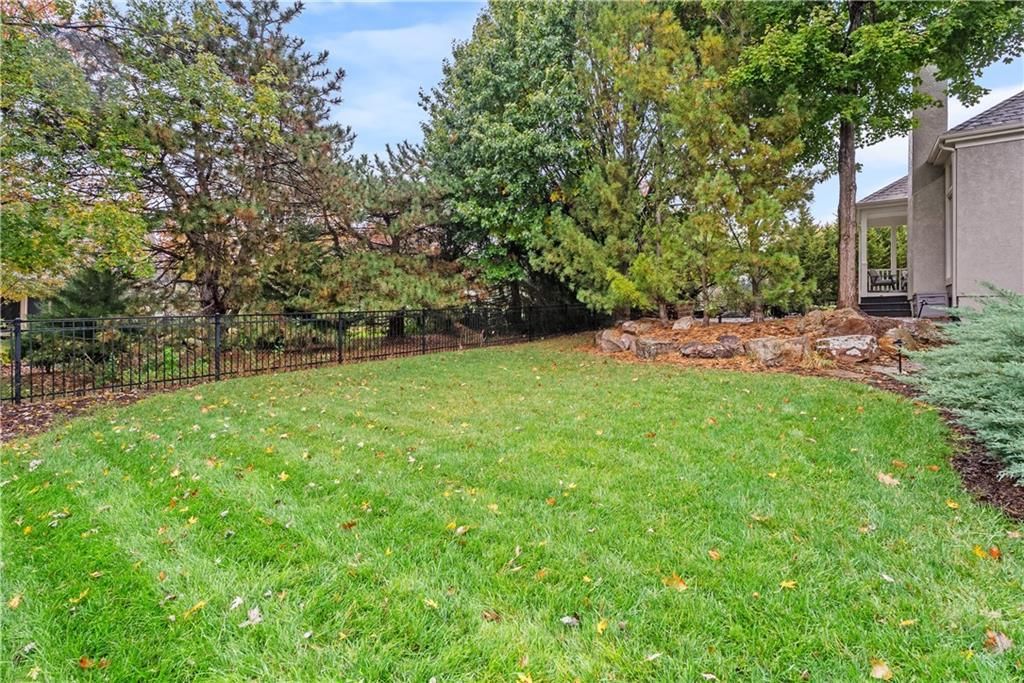 15064 Sherwood Street — photo 52