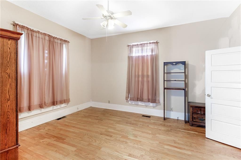 1621 Appleton Avenue — photo 2